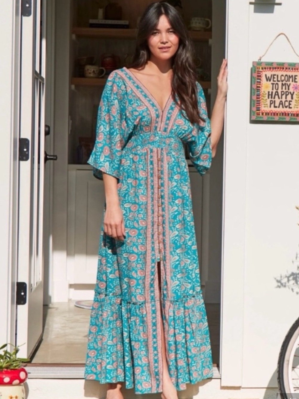 Natural Life Celia Floral
Tiered Maxi Dress Teal Boho
Smocked Size M